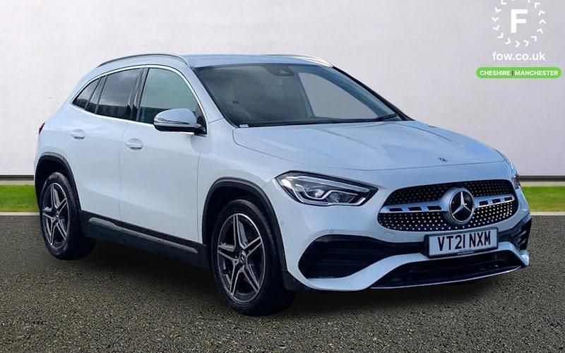 Used Mercedes GLA200 Active 150 HP (110 kW) 2021 White SUV