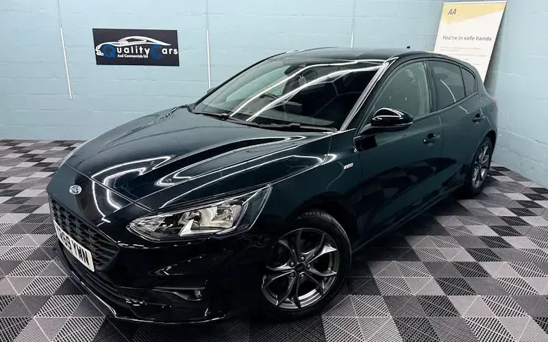 Used Ford Focus ST-Line 125 HP (91 kW) 2019 Hatchback