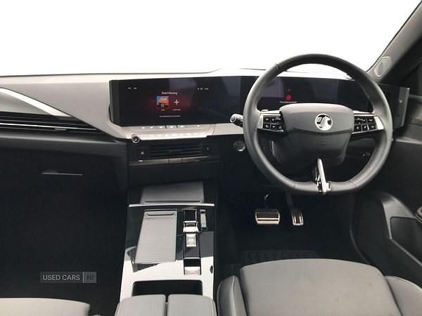 Used Vauxhall Astra S 130 HP (95 kW) 2024 Blue Estate