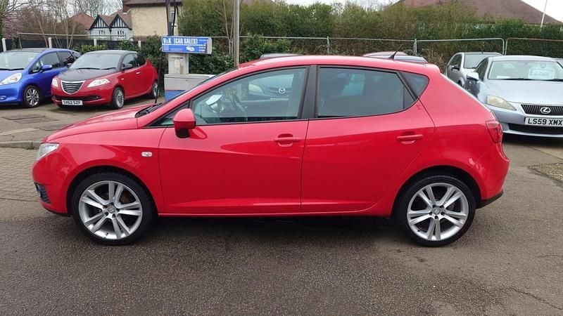 Used Seat Ibiza 2011 Red Hatchback