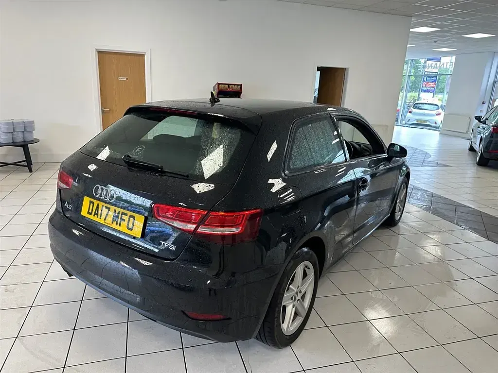 Used Audi A3 150 HP (110 kW) 2017 Black Hatchback