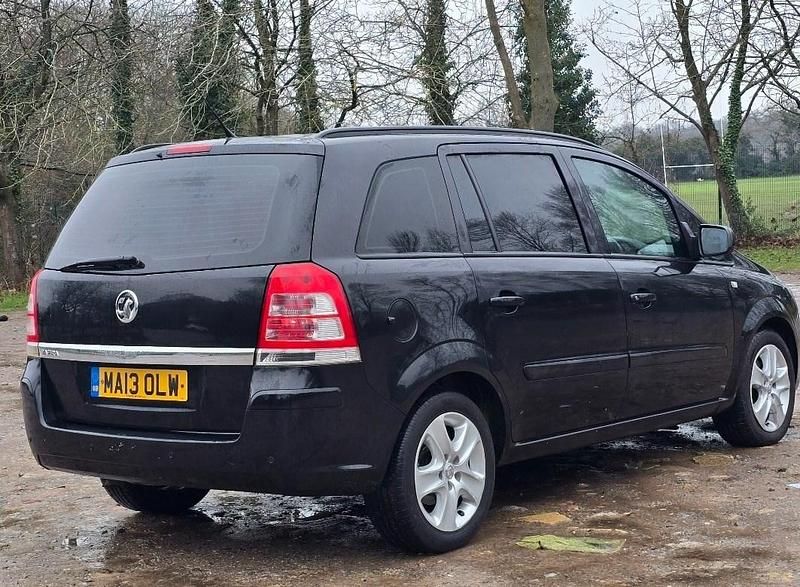 Used Vauxhall Zafira 2013 Black MPV