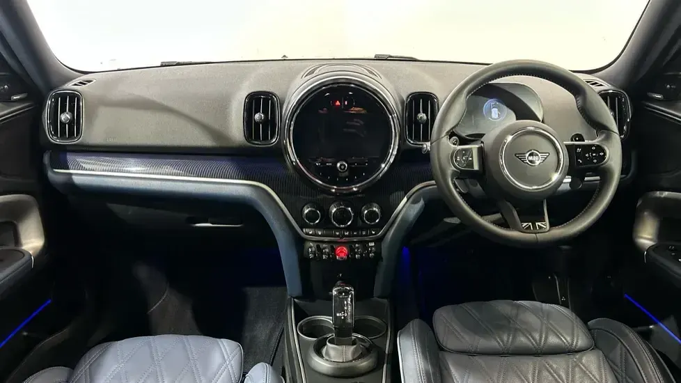 Used Mini Cooper S Countryman Exclusive 176 HP (129 kW) 2023 Silver SUV