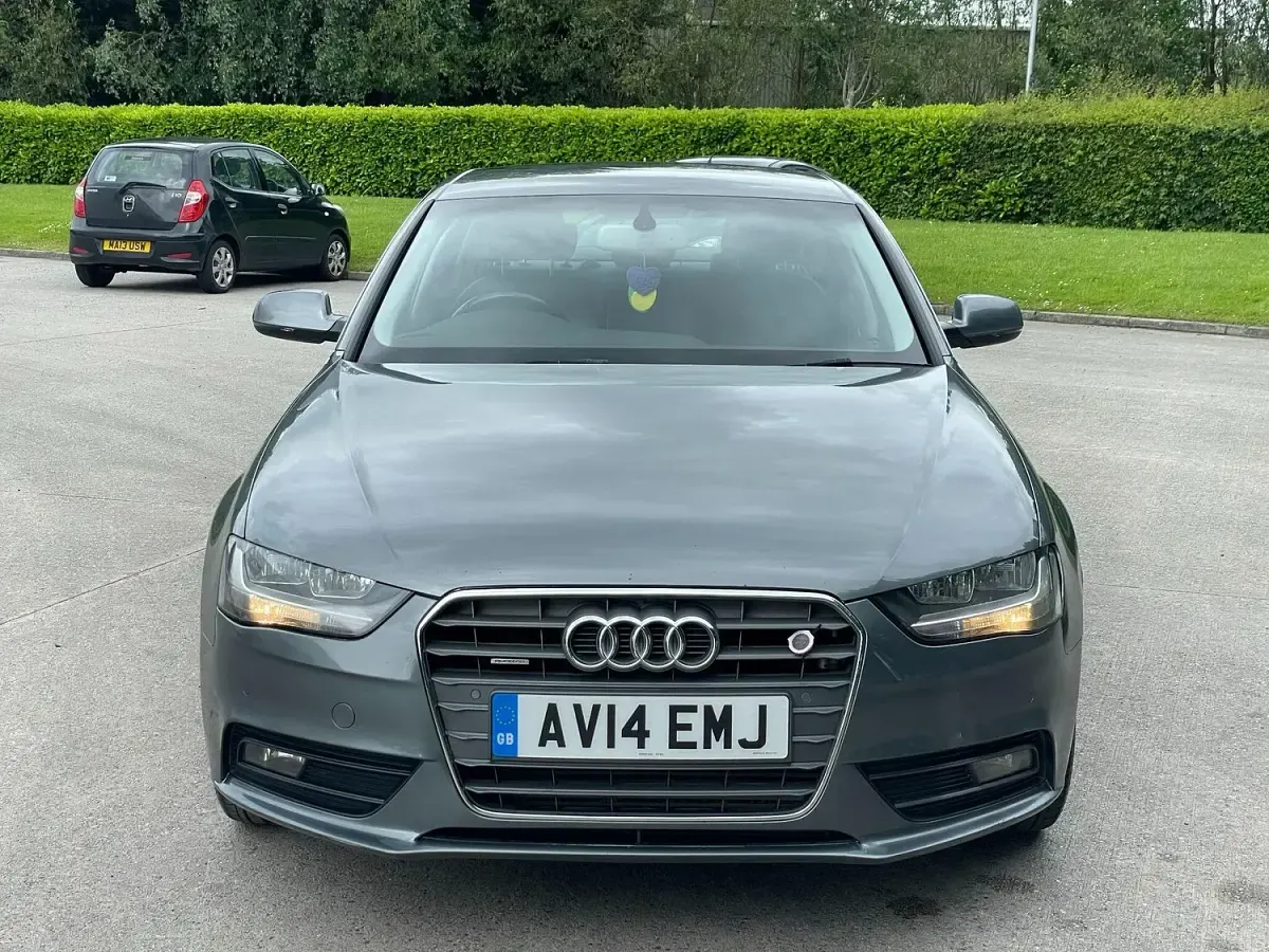 Used Audi A4 Advanced 2014 Grey Sedan