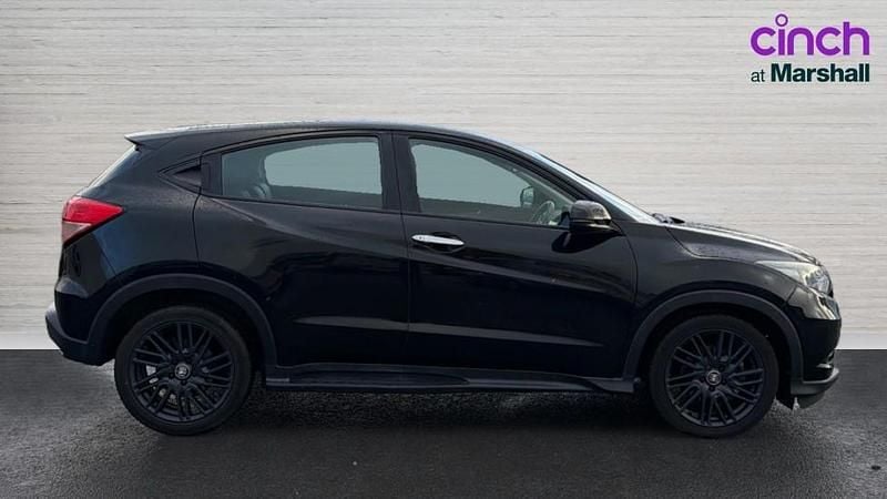 Second-hand Honda HR-V SE 182 CP (133 kW) 2018 Negru SUV