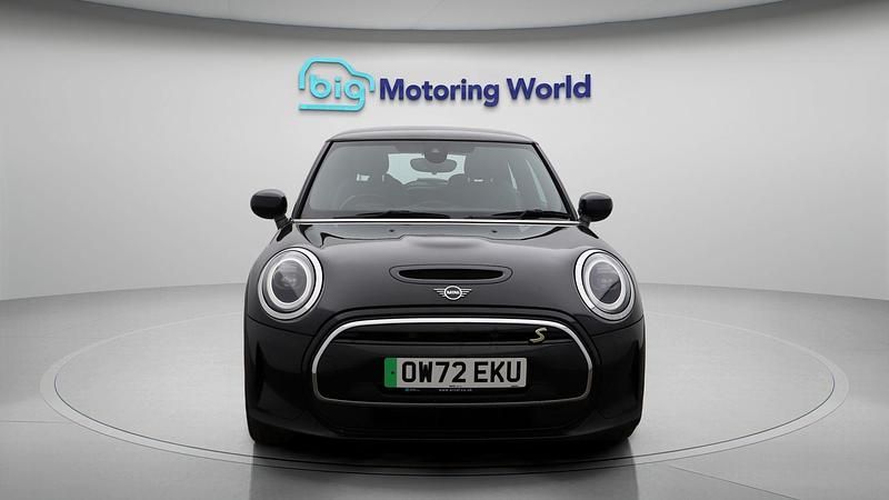 Used Mini Cooper SE Hatch 133 kW (181 HP) 2022 Hatchback