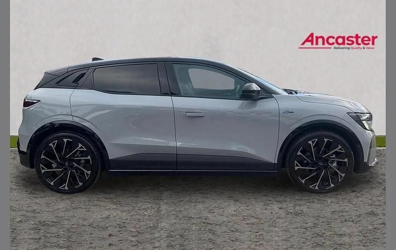 Used Renault Megane E-Tech Techno Esprit Alpine 160 kW (218 HP) 2025 Other Hatchback