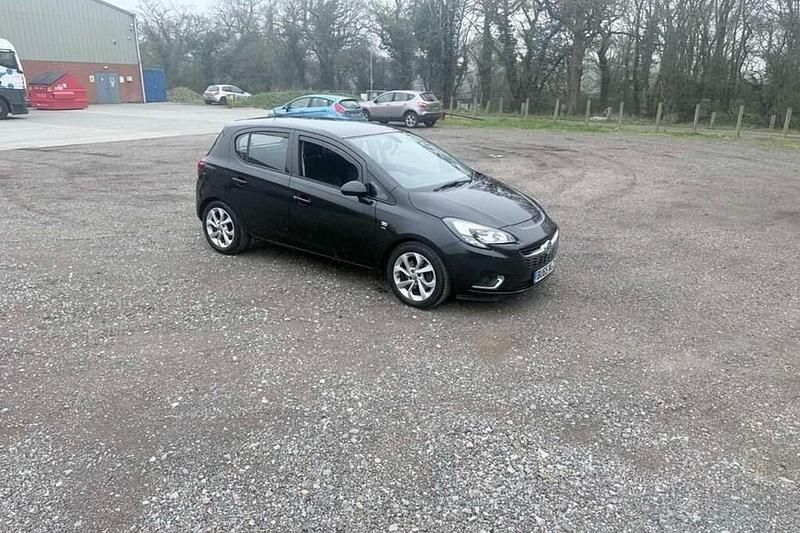 Used Vauxhall Corsa SRi 100 HP (73 kW) 2015 Black Hatchback