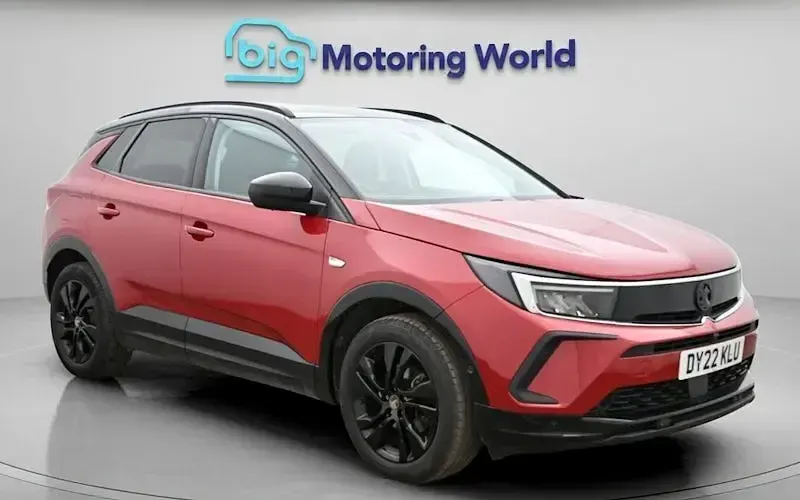 Used Vauxhall Grandland X GS Line 131 HP (96 kW) 2022 SUV