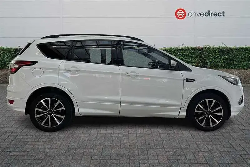 Used Ford Kuga ST-Line 150 HP (110 kW) 2018 White SUV