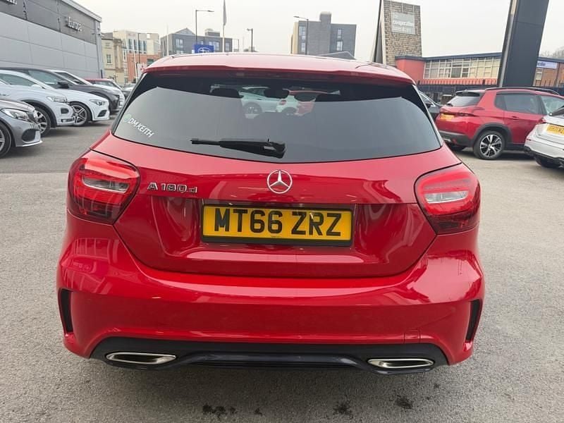 Used Mercedes A180 Executive 2016 Red Hatchback