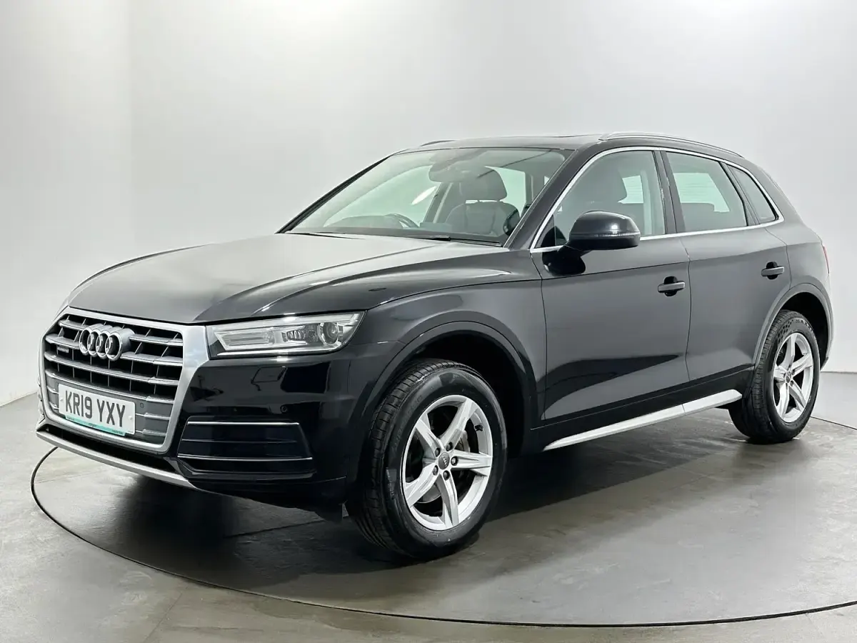 Used Audi Q5 Sport 190 HP (139 kW) 2019 Black SUV
