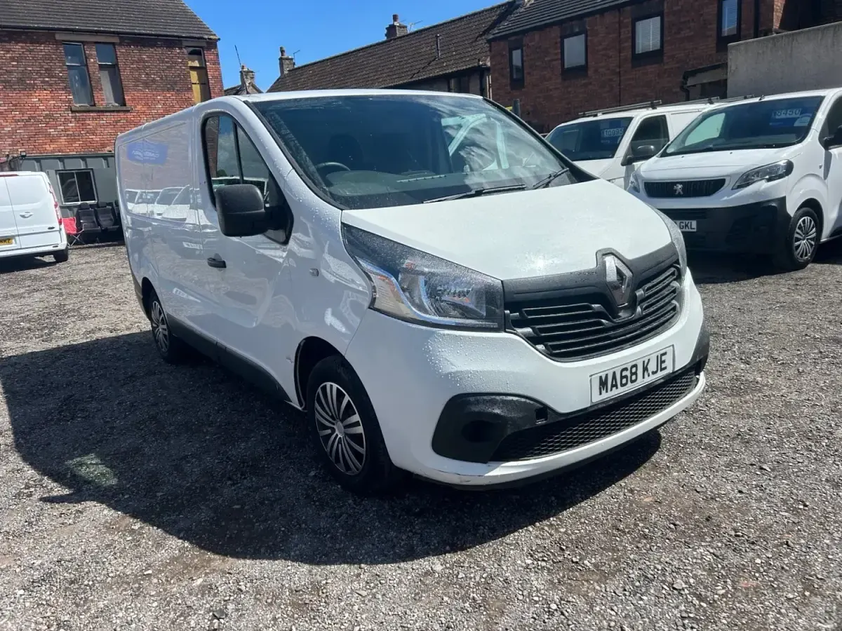 Usado Renault Trafic Business 2018 Branco Monovolume