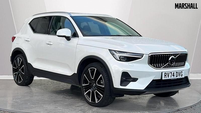 Used Volvo XC40 Ultra 197 HP (144 kW) 2025 White SUV
