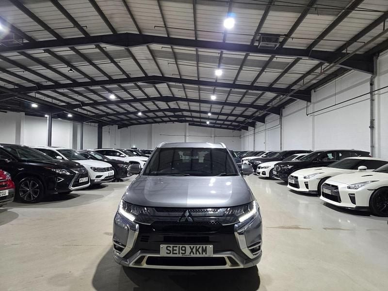 Used Mitsubishi Outlander P-HEV 2019 Grey Estate