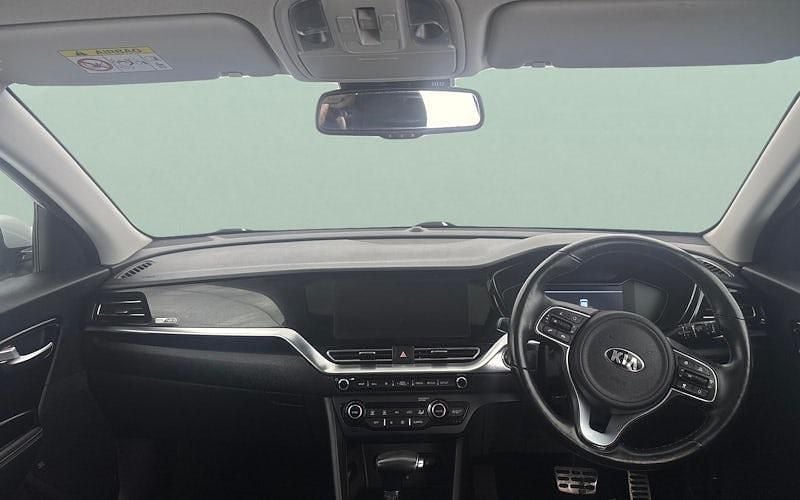 Used Kia Niro 141 HP (103 kW) 2021 Silver SUV