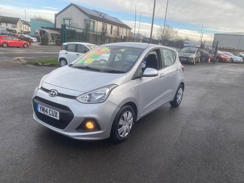 Used Hyundai i10 SE 87 HP (63 kW) 2014 Silver Hatchback