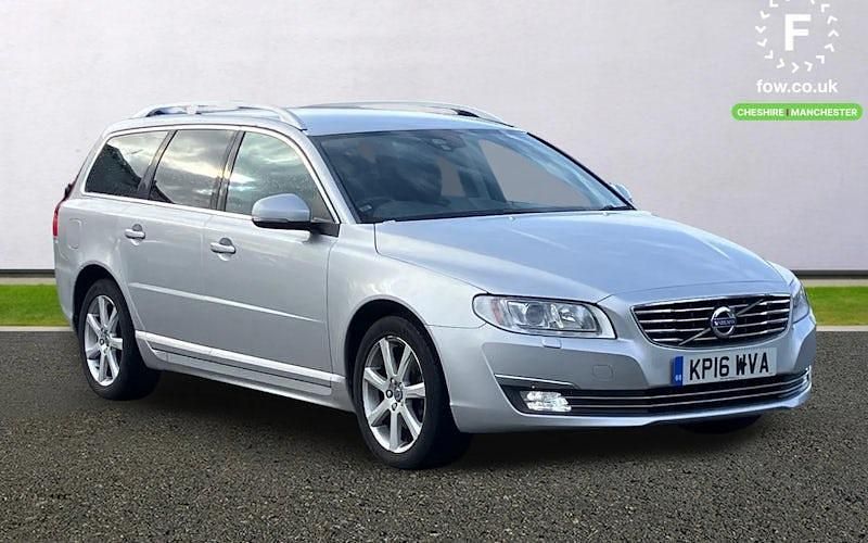 Used Volvo V70 SE Lux 181 HP (133 kW) 2015 Silver Estate
