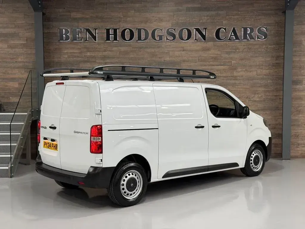 Used Citroën Dispatch 145 HP (106 kW) 2024 White MPV