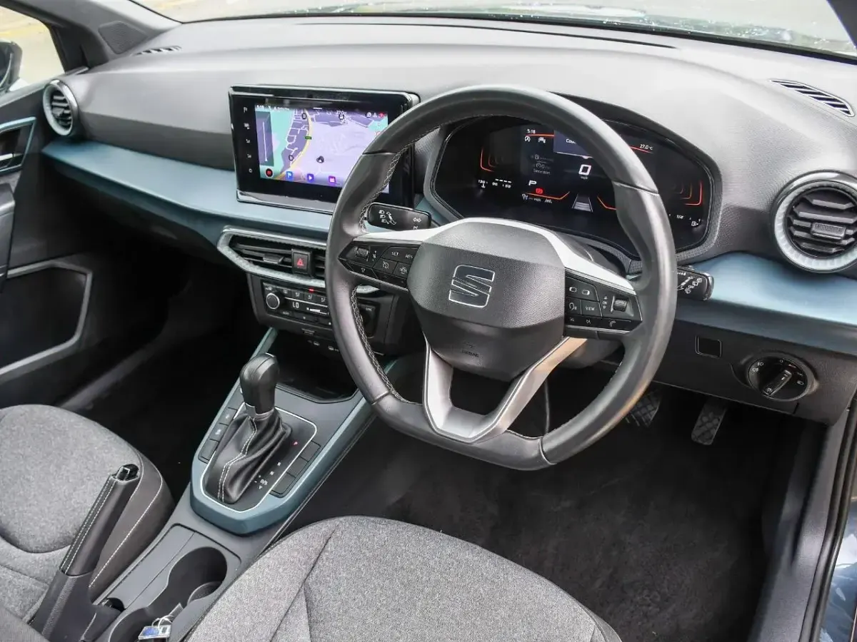 Used Seat Arona Xperience 113 HP (83 kW) 2025 Grey SUV