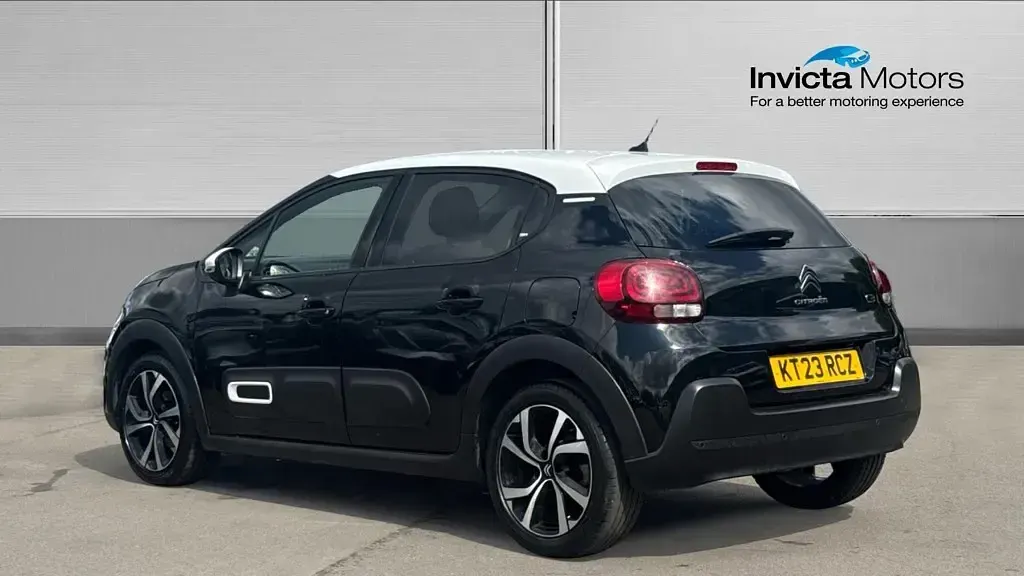 Used Citroën C3 PureTech 110 HP (80 kW) 2023 Black Hatchback