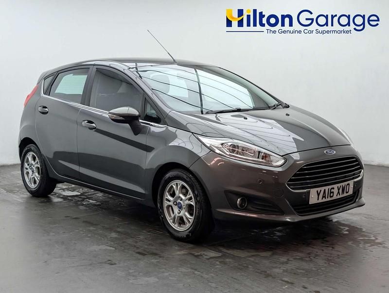 Used Ford Fiesta Zetec 2016 Grey Hatchback