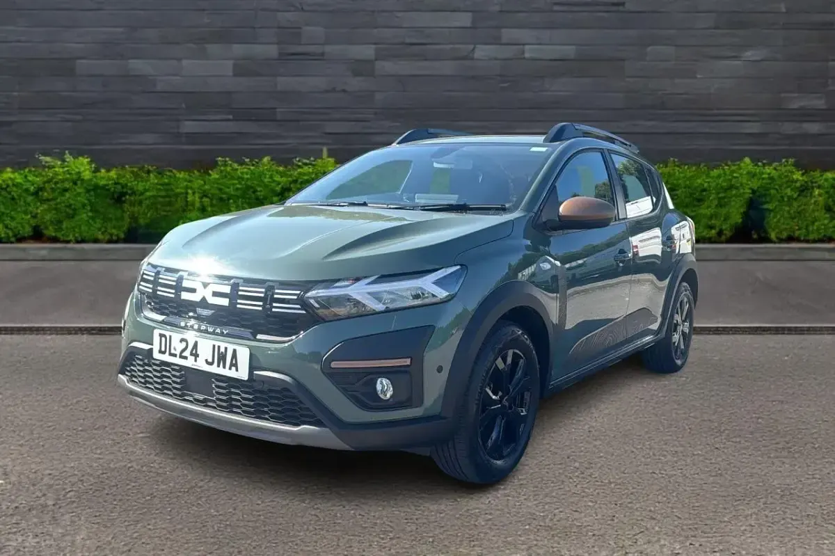 Used Dacia Sandero Extreme 89 HP (65 kW) 2024 Green