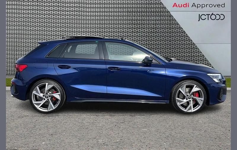 Used Audi S3 Sportback Comfort 310 HP (228 kW) 2023 Blue Hatchback