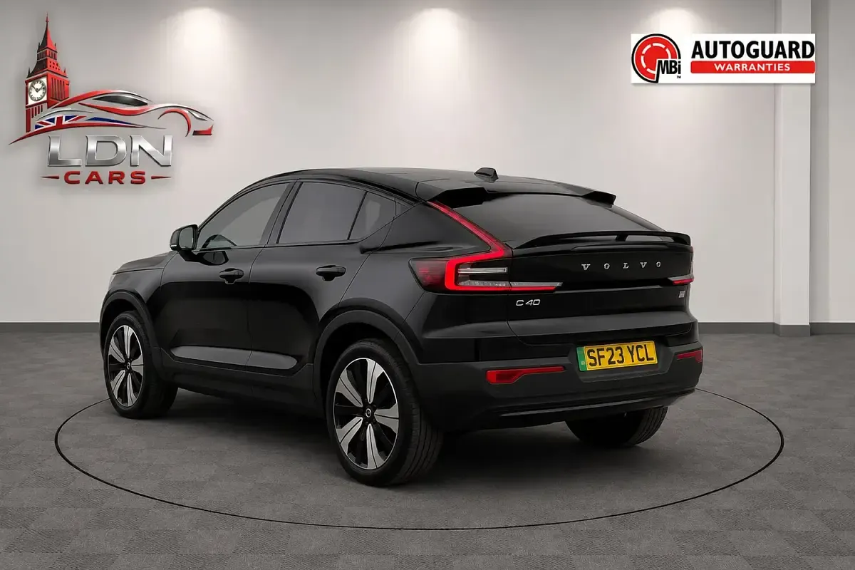 Used Volvo C40 Core 169 kW (231 HP) 2023 Black SUV