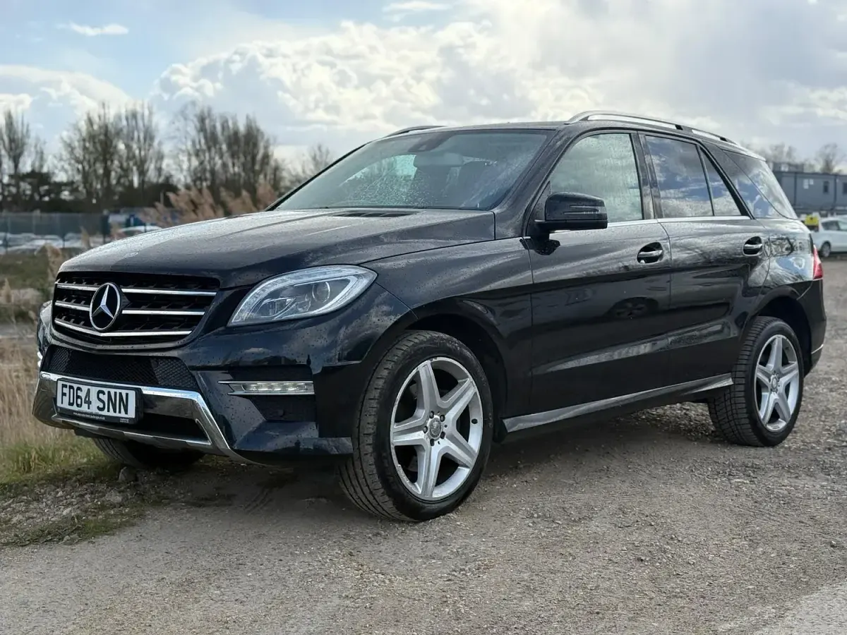 Used Mercedes ML250 AMG line 2014 Black SUV