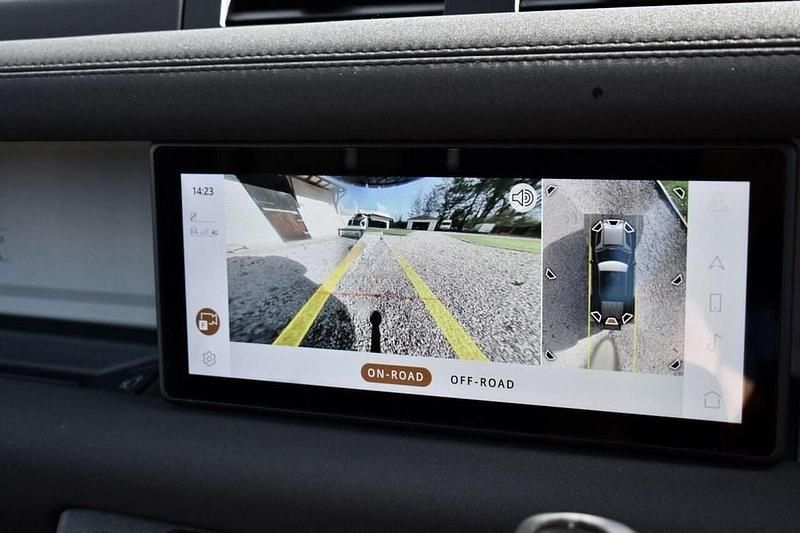 Used Land Rover Defender SE Dynamic 2022 Black Estate