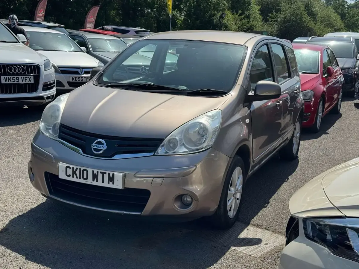 Used Nissan Note Acenta 88 HP (64 kW) 2010 Gold Hatchback