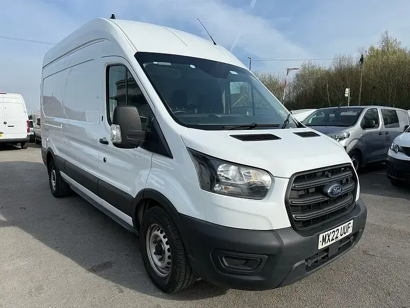 Usado Ford Transit 130 HP (95 kW) 2022 Branco Van