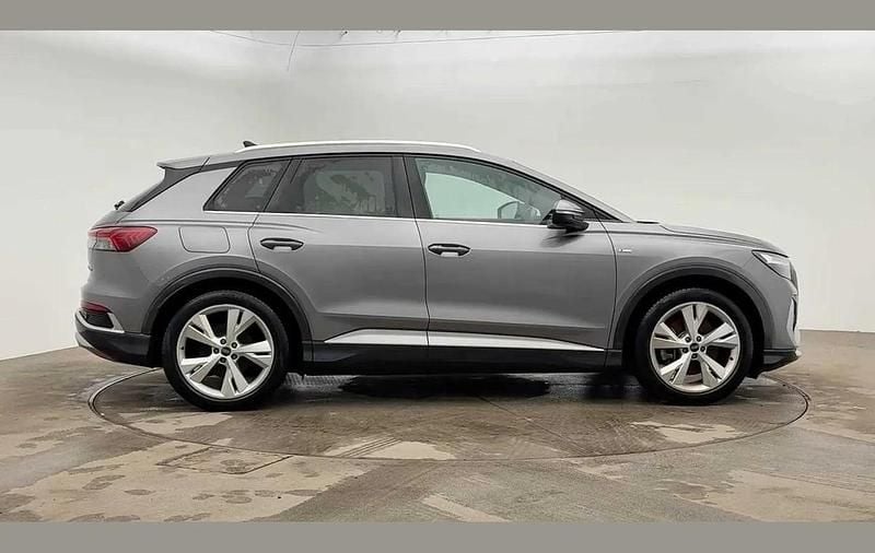 Used Audi Q4 e-tron S-Line 147 kW (200 HP) 2023 Grey SUV