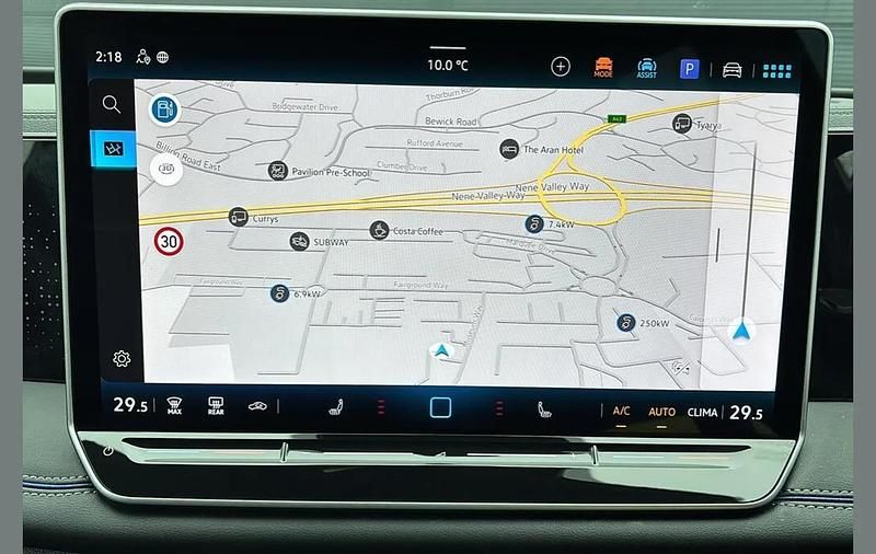 Used VW Tiguan R-line 147 HP (108 kW) 2025 Blue SUV