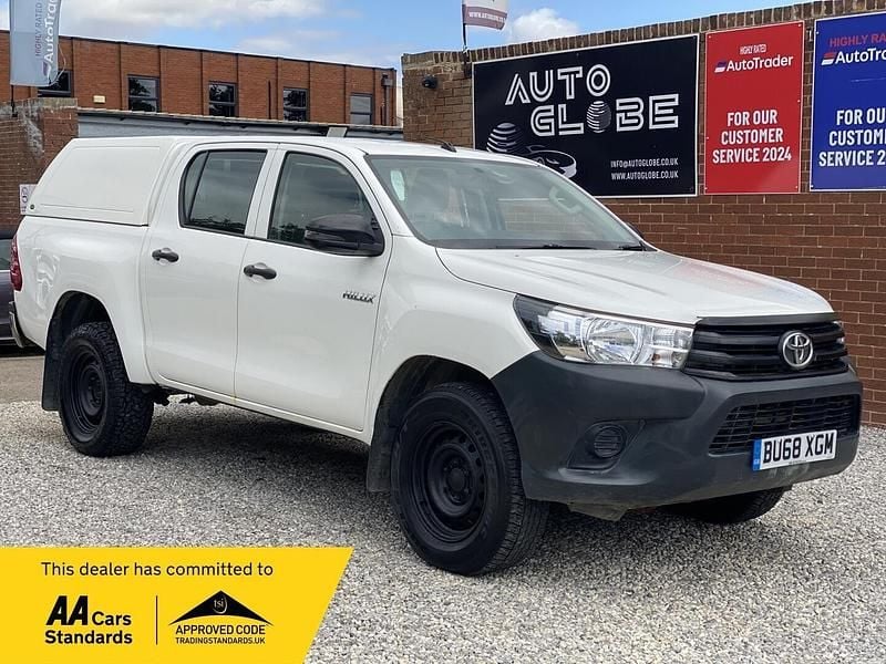 White Used 2018 Toyota HiLux Active Pickup | £17,990 (Super price) - Image 1/3