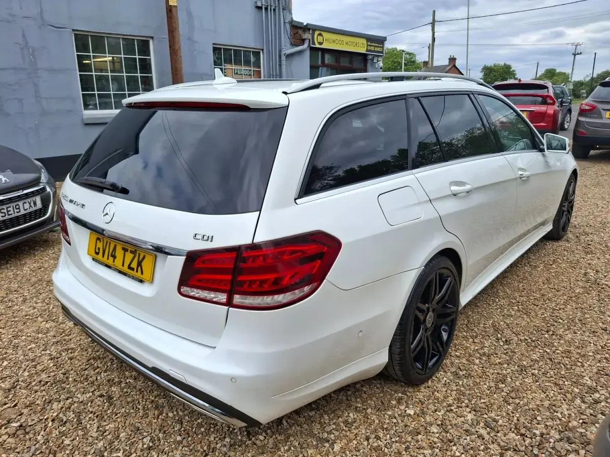 Begagnad Mercedes E250 AMG 204 HK (150 kW) 2014 Vit Kombi