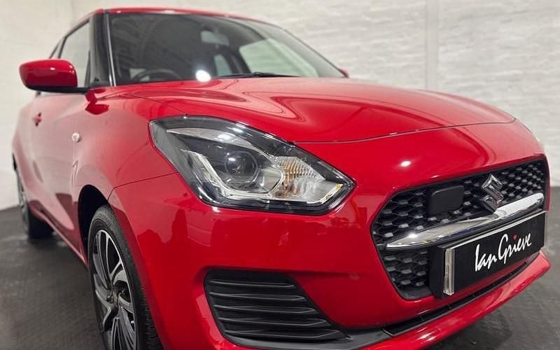 Used 2021 Suzuki Swift SZ-L Hatchback | £11,999 (Fair price) - Image 1/4