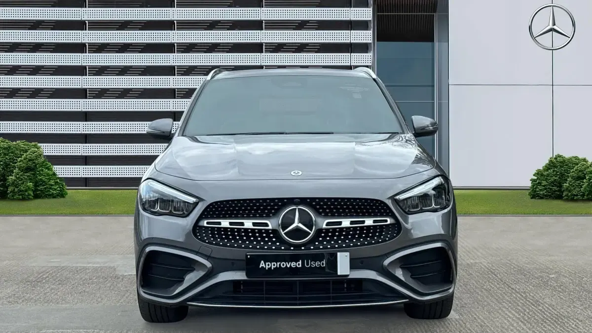 Used Mercedes GLA250 Executive 218 HP (160 kW) 2024 Grey SUV