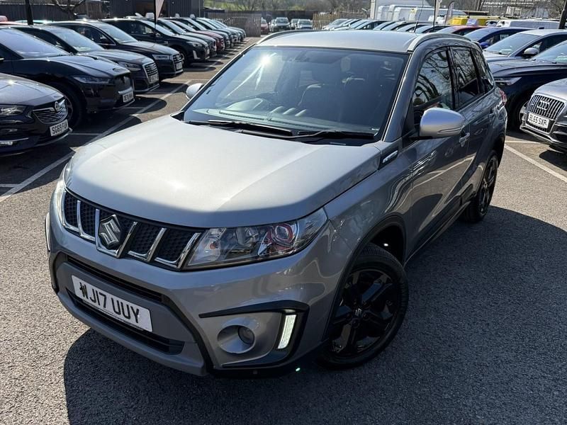 Gebraucht Suzuki Vitara 140 PS (102 kW) 2017 Grau SUV