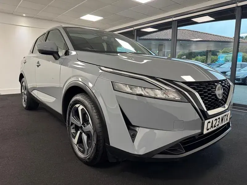 Used Nissan Qashqai N-Connecta 140 HP (102 kW) 2023 Grey SUV