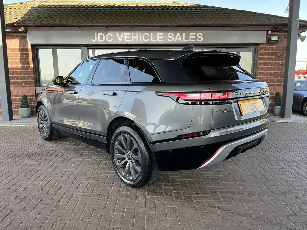 Used Land Rover Range Rover Velar SE Dynamic 180 HP (132 kW) 2019 Grey SUV