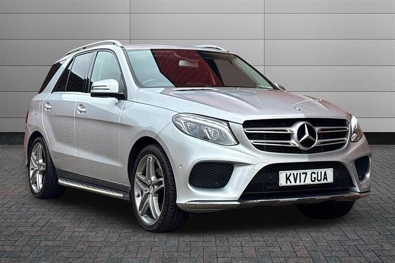 Iridium silver Used 2017 Mercedes GLE350 AMG line Estate | £21,995 (Good price) - Image 1/2