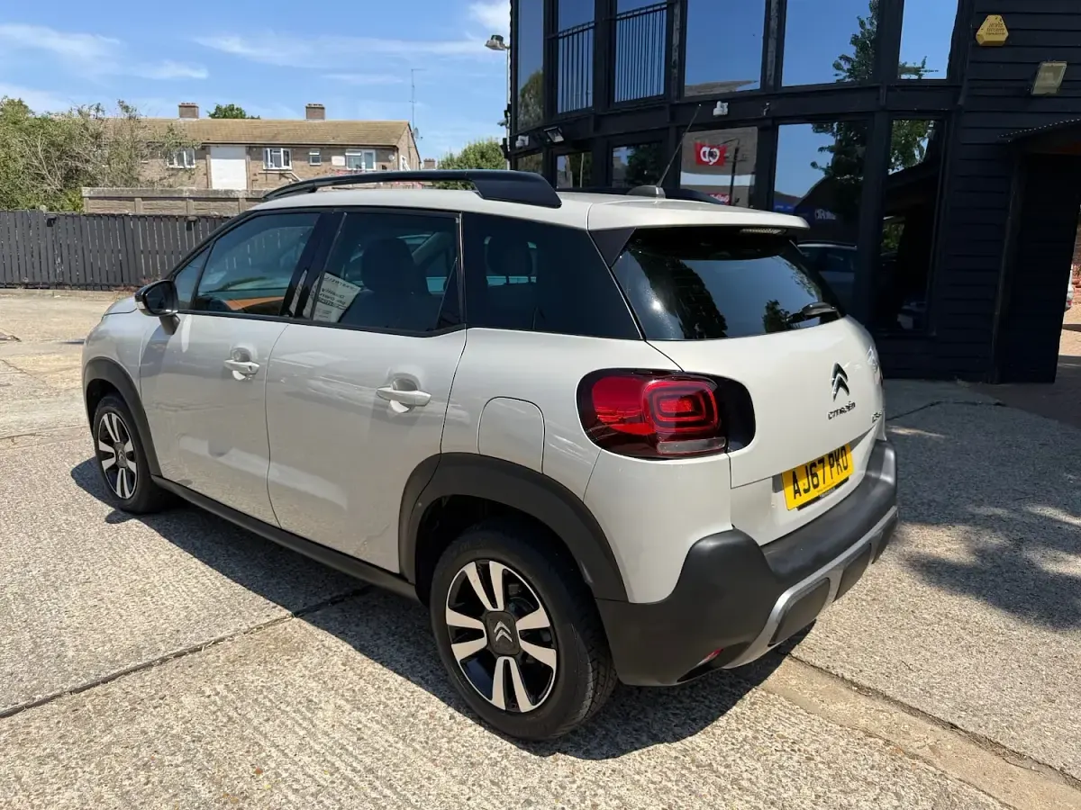 Used Citroën C3 Aircross Feel 2018 Beige SUV