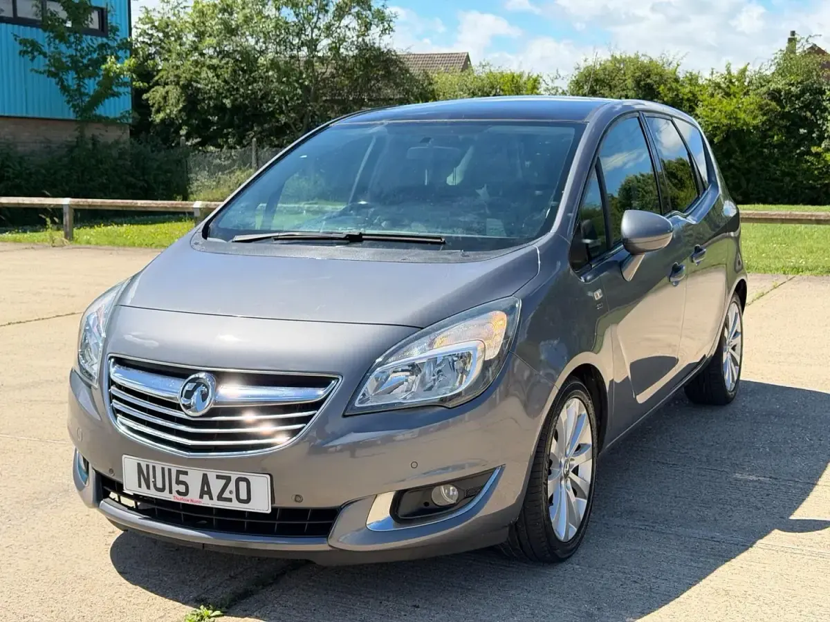 Used Vauxhall Meriva 110 HP (80 kW) 2015 Grey MPV
