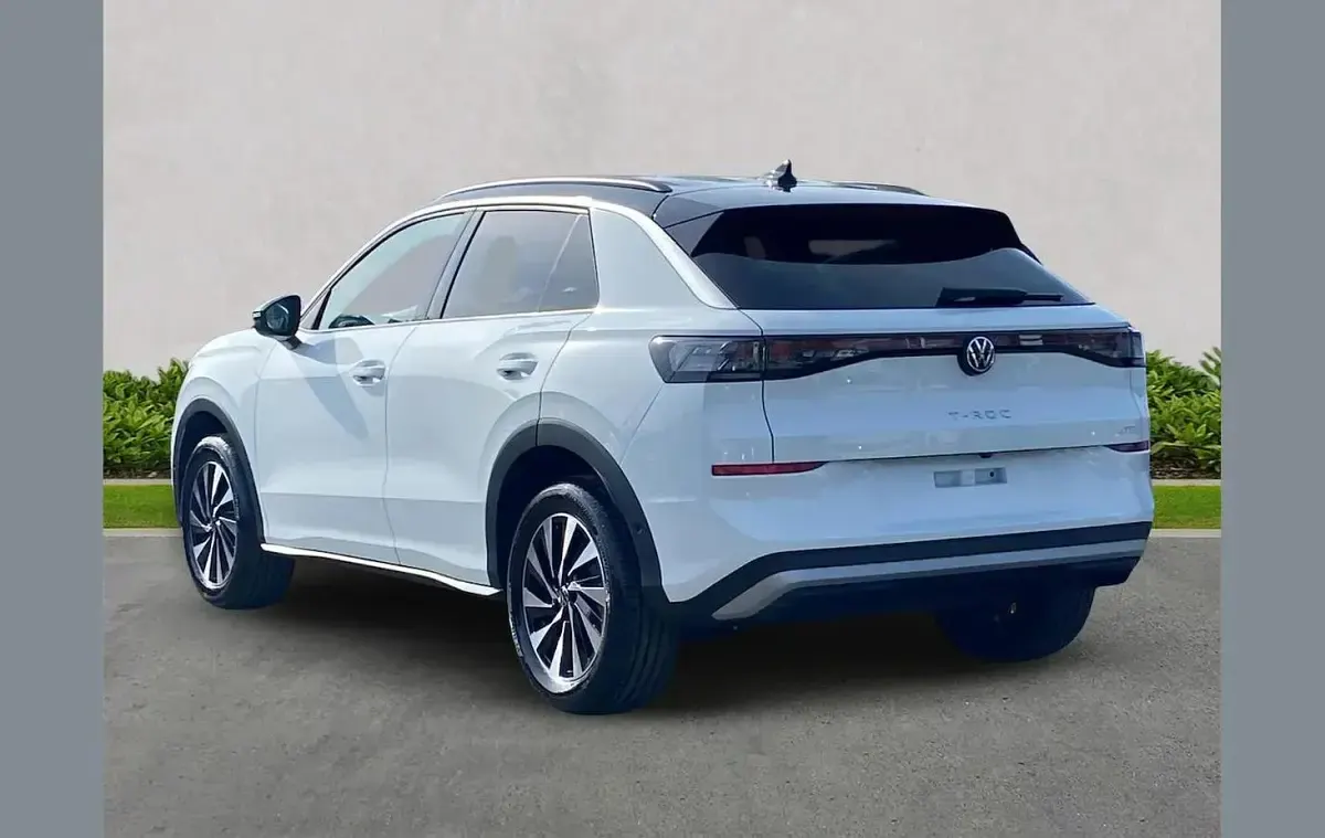 New VW T-Roc Life 113 HP (83 kW) 2025 Other SUV