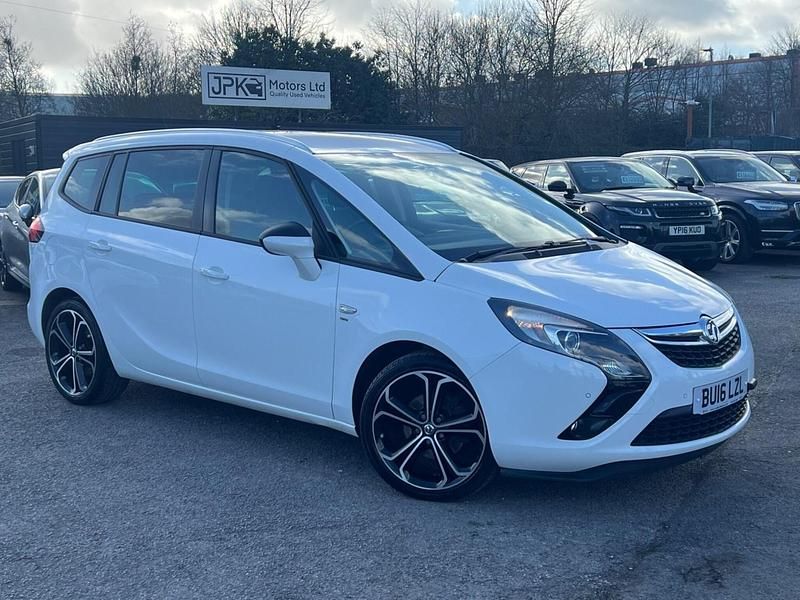 Used Vauxhall Zafira SRi 136 HP (100 kW) 2016 White MPV
