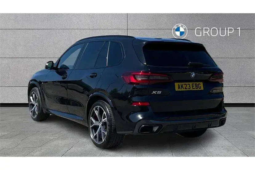 Used BMW X5 M Sport 286 HP (210 kW) 2023 Black sapphire metallic paint SUV