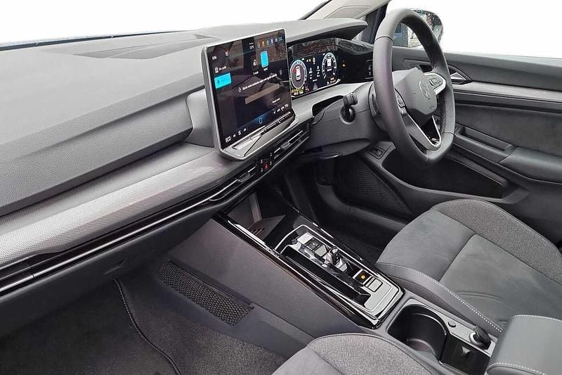 New VW T-Roc Design 2026 Ravenna blue metallic SUV