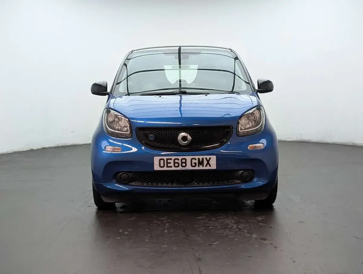 Used Smart ForTwo Electric Drive Premium 60 kW (82 HP) 2018 Black Coupe